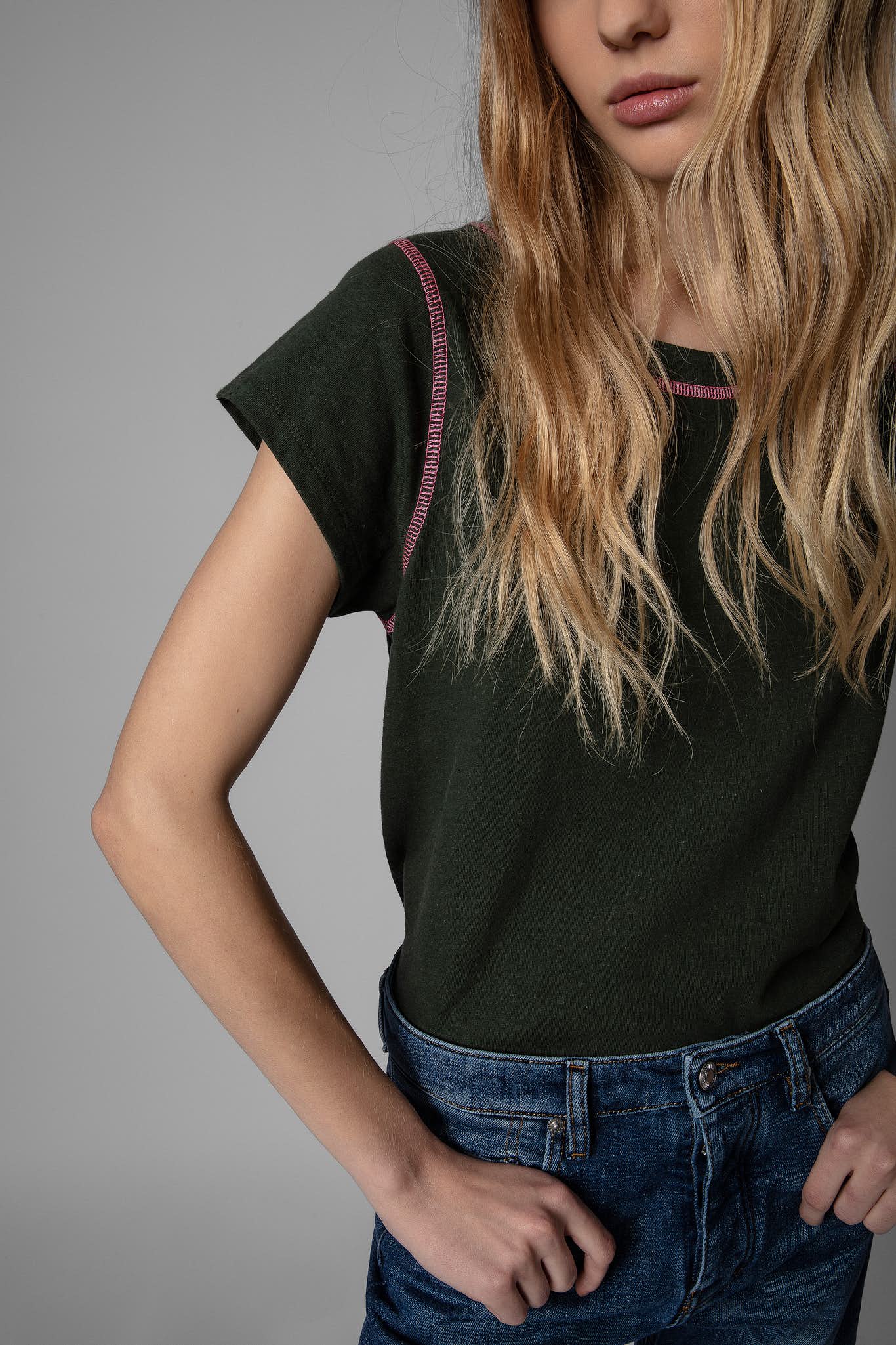 摆脱束缚释放自己,摆脱束缚穿出自我潮流男士之选