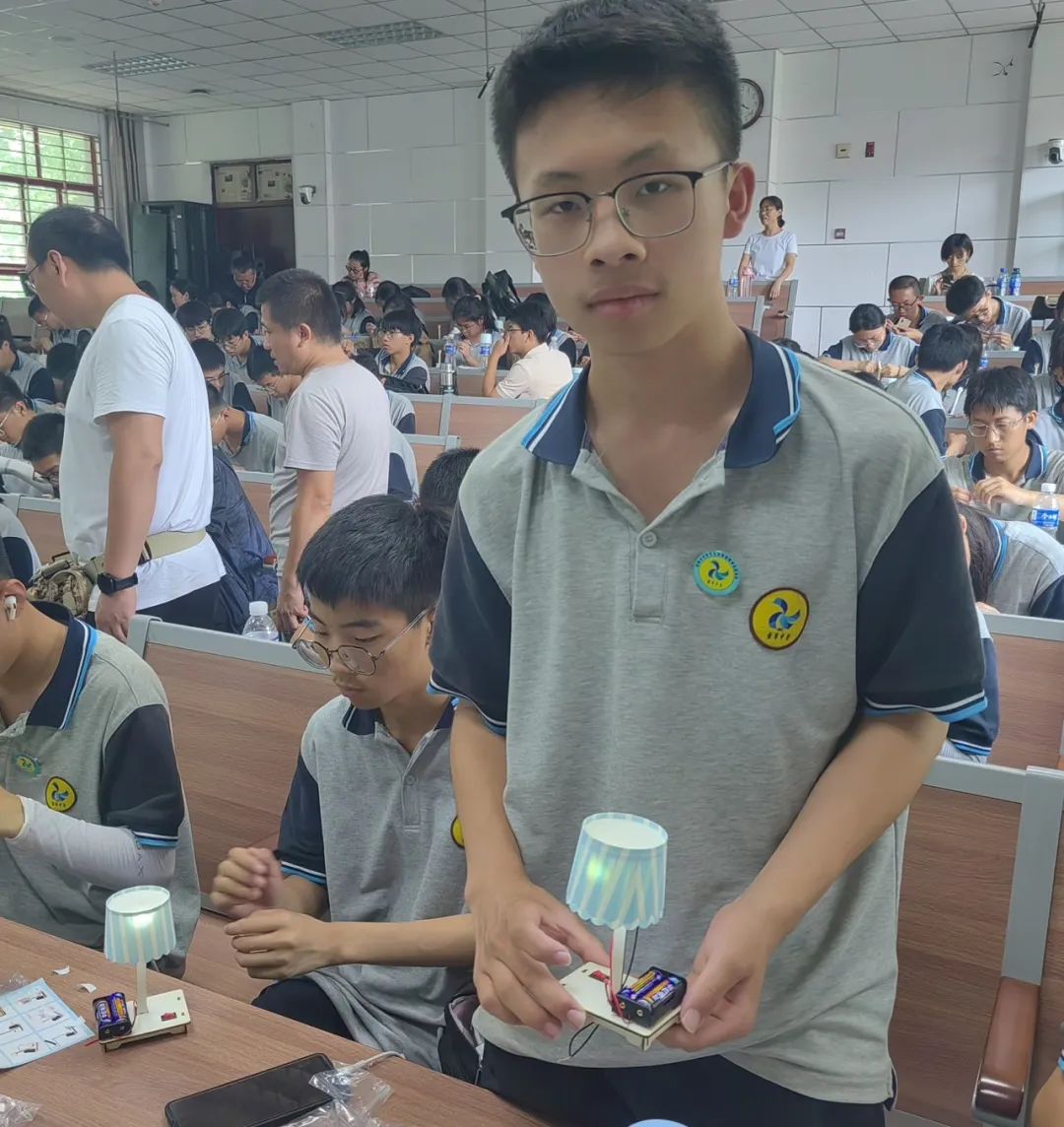 姹傜湡涓娓稿娲诲姩,姹傜湡璺佃