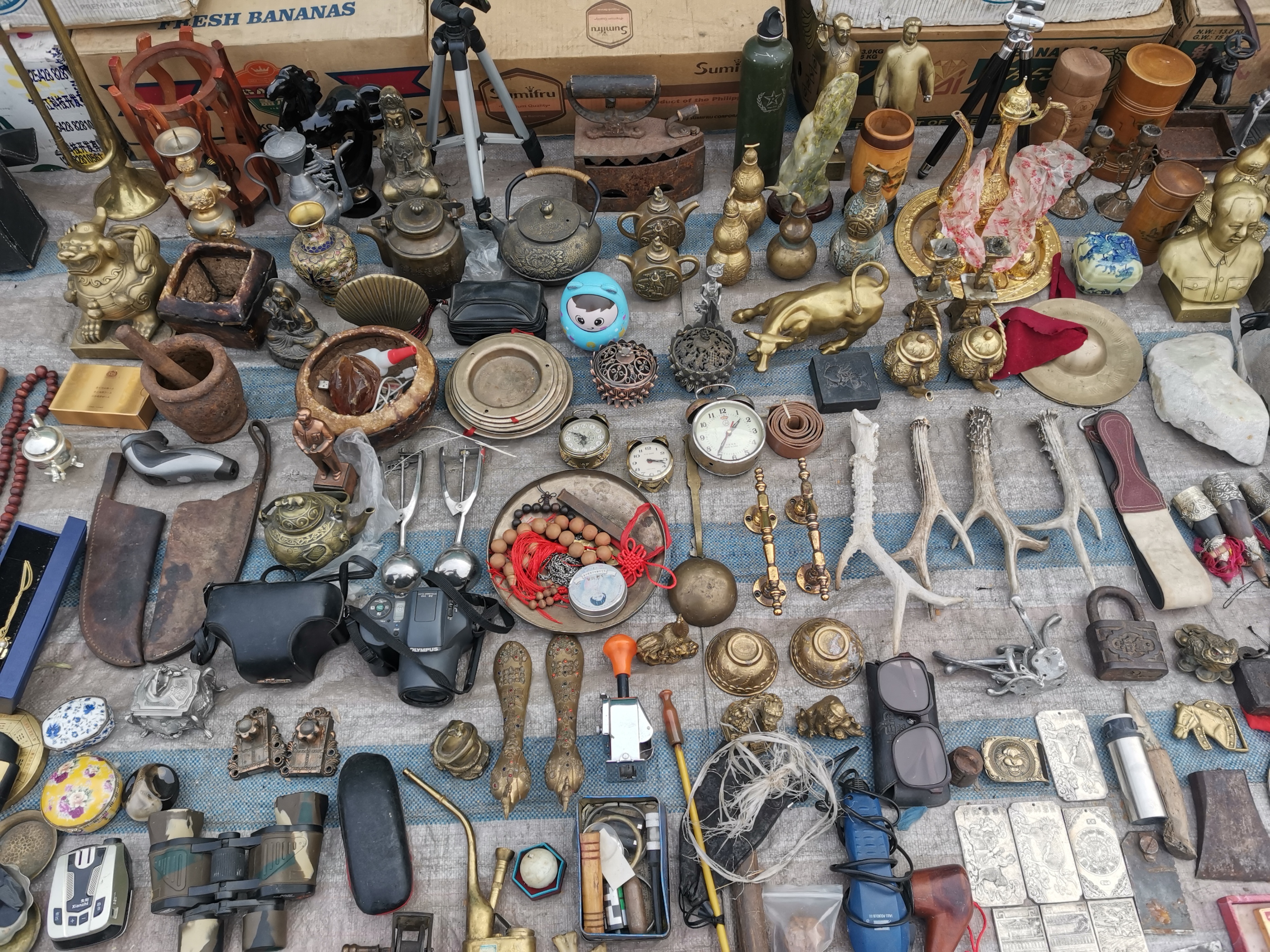 闲逛二手旧货市场,哈尔滨鬼市和旧货市场大全