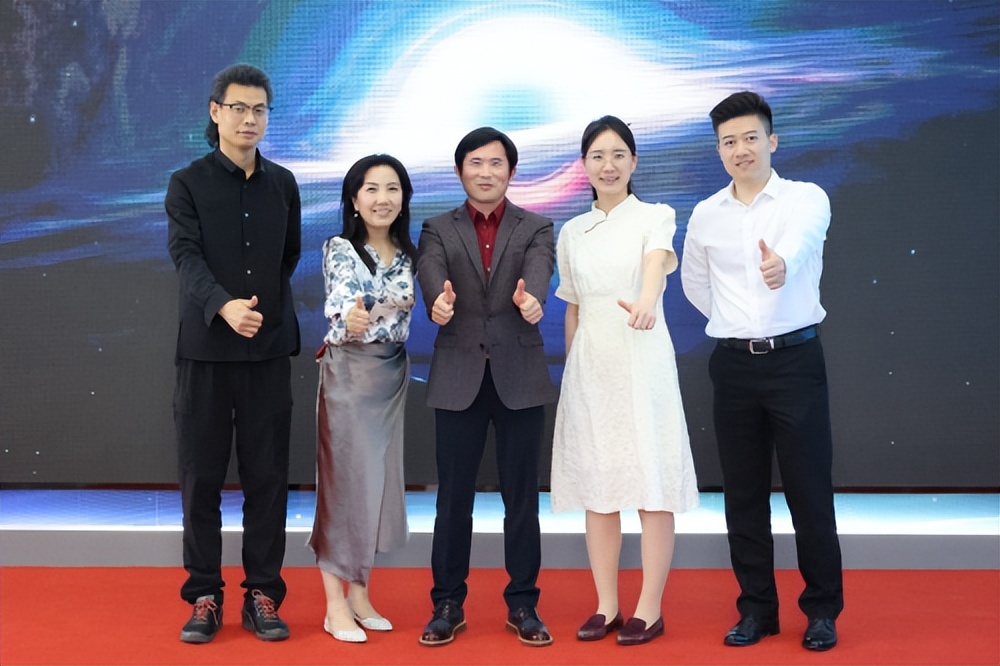 华诚博远工程技术集团造访朔商集团元宇宙示范基地