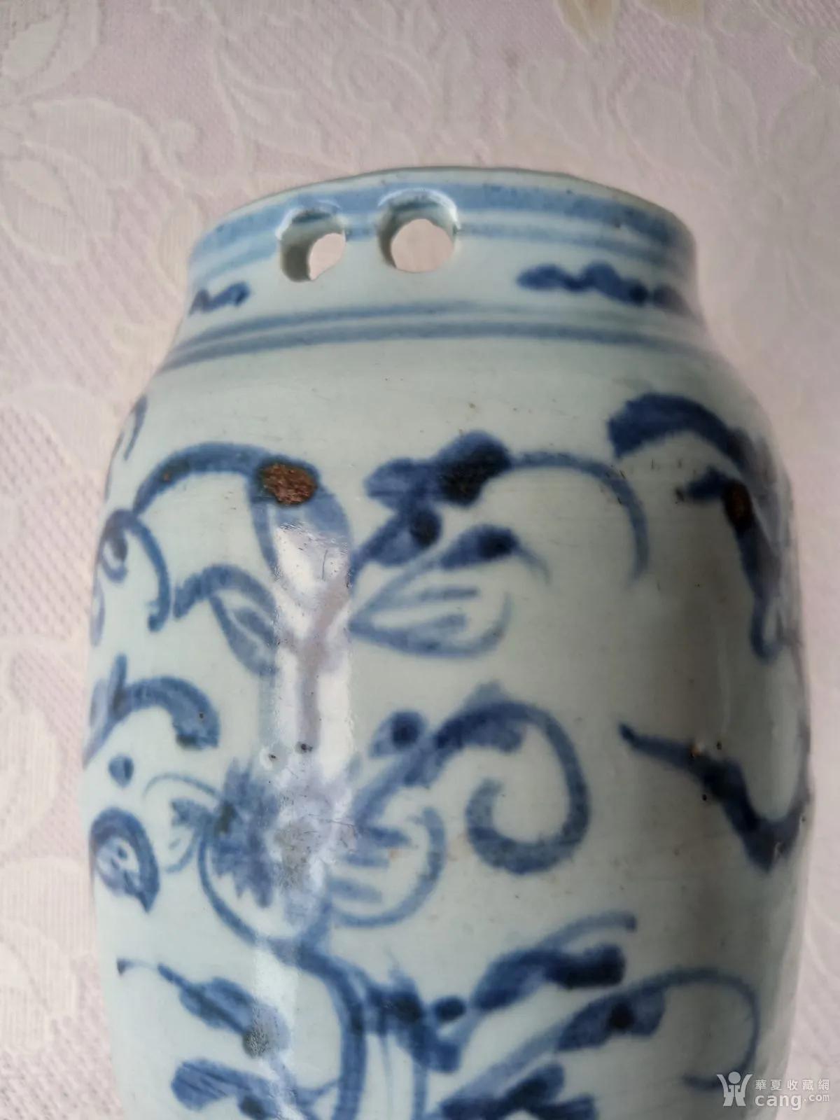 一件箸瓶，600买的，转手卖了3800，到款却只有3500，怎么回事？