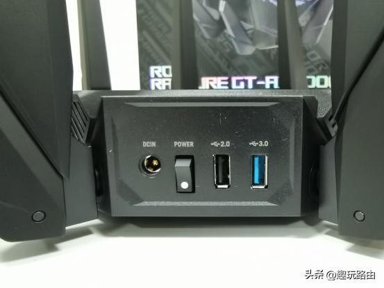 华硕ax11000pro游戏实测,华硕at-ax11000pro和八爪鱼7