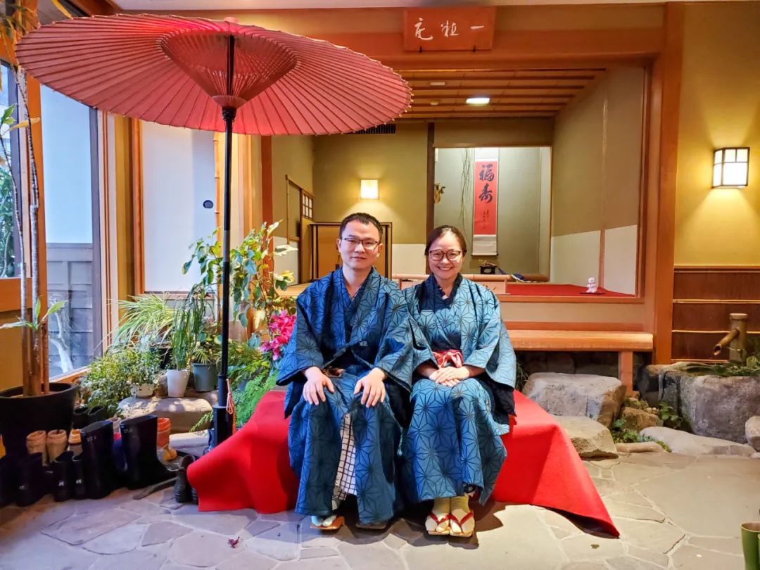 日本01年出生人口,日本01假面骑士