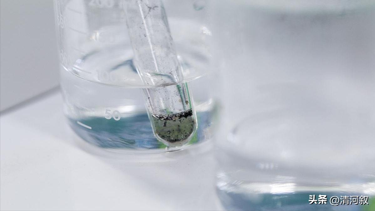 纳米铁粉可以吸附重金属离子,磁铁矿纳米颗粒是什么