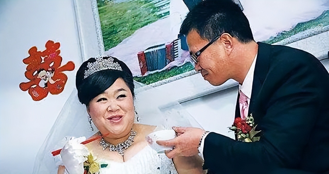 中国举重冠军唐功红简历,举重冠军唐功红比赛全过程