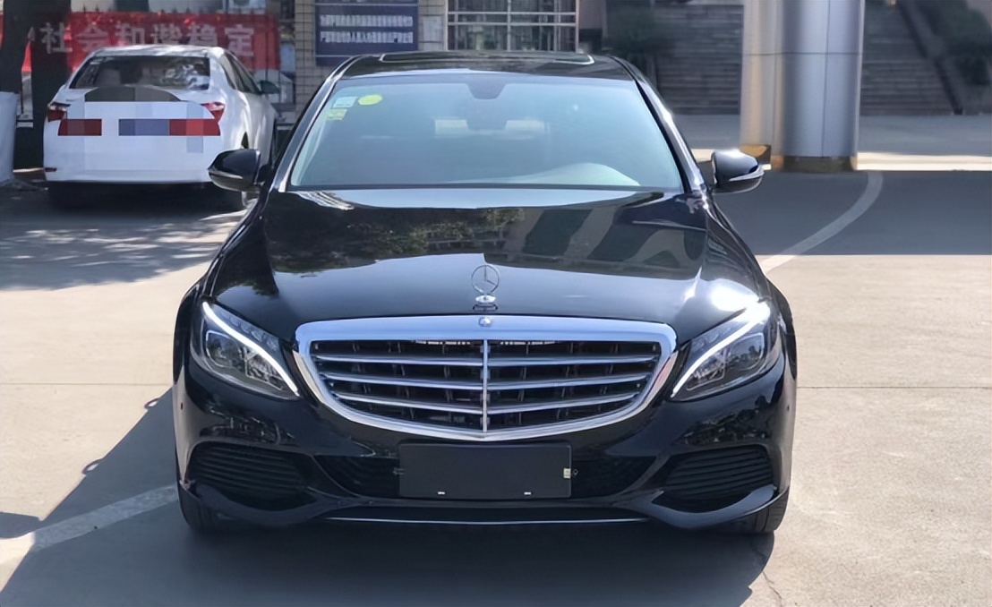 移动互联时代，梅德赛斯奔驰在华的营销策略存在什么问题？