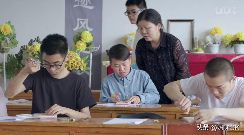 张雪峰讲的大实话一点不夸张,张雪峰十年前说的话已成现实