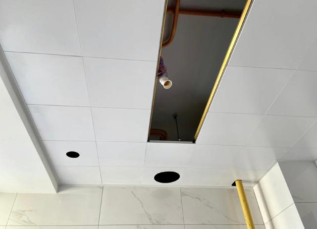 同样装修100平和200平差多少钱,同样100万二手房和新房