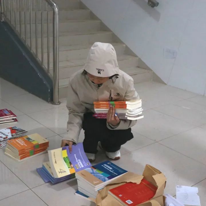 武汉纺织大学外经贸学院开学了吗,武汉纺织大学外经贸开学怎么去