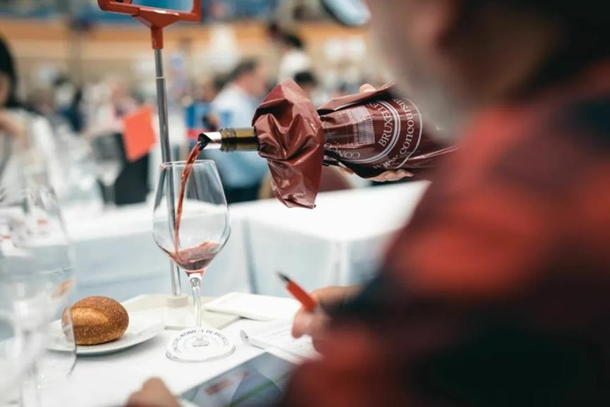 尼雅红酒得过国际金奖吗,尼雅葡萄酒传奇