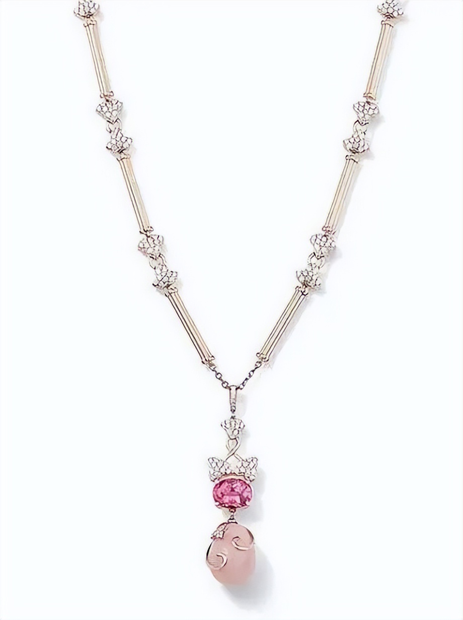 为英国女王定制手表,为英国女王定制帽子