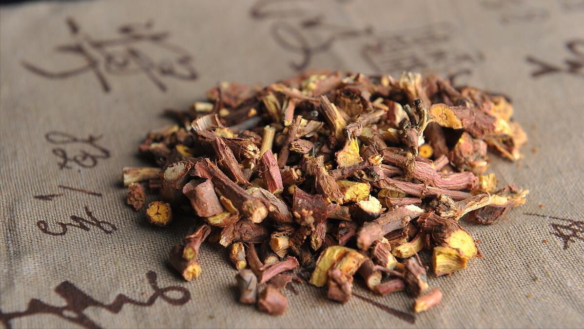 体虚怕冷多汗盗汗怎么调理,白天晚上自汗吃什么药