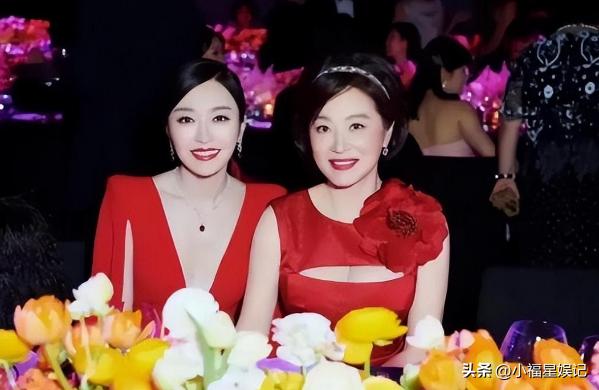 好仪态才会气韵佳!盘点8位胜在仪态上的体态王者,个个美爆了