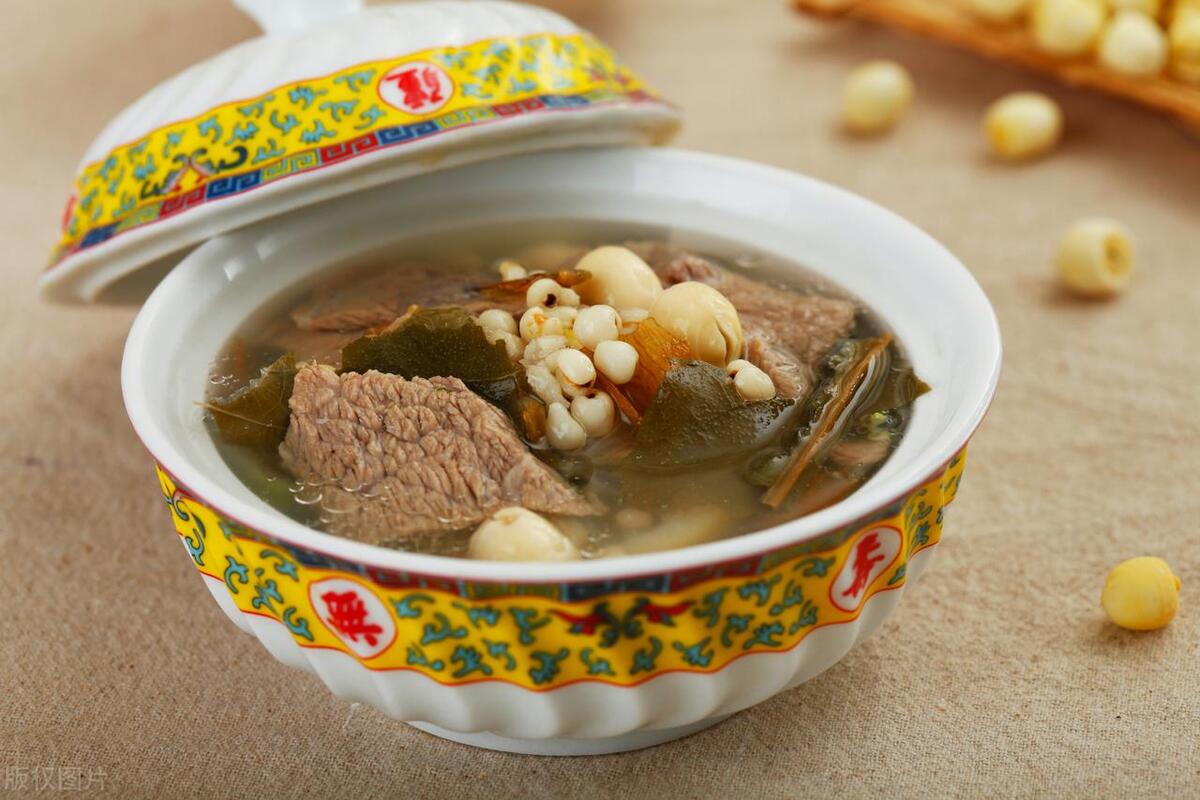 暑热天气试试这两道汤美味又解暑,4款汤清凉解暑汤可多喝