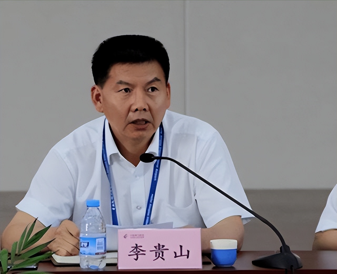 大儿子成老赖,小儿子砸招牌,老干妈的结局都被雷军“言中”了?