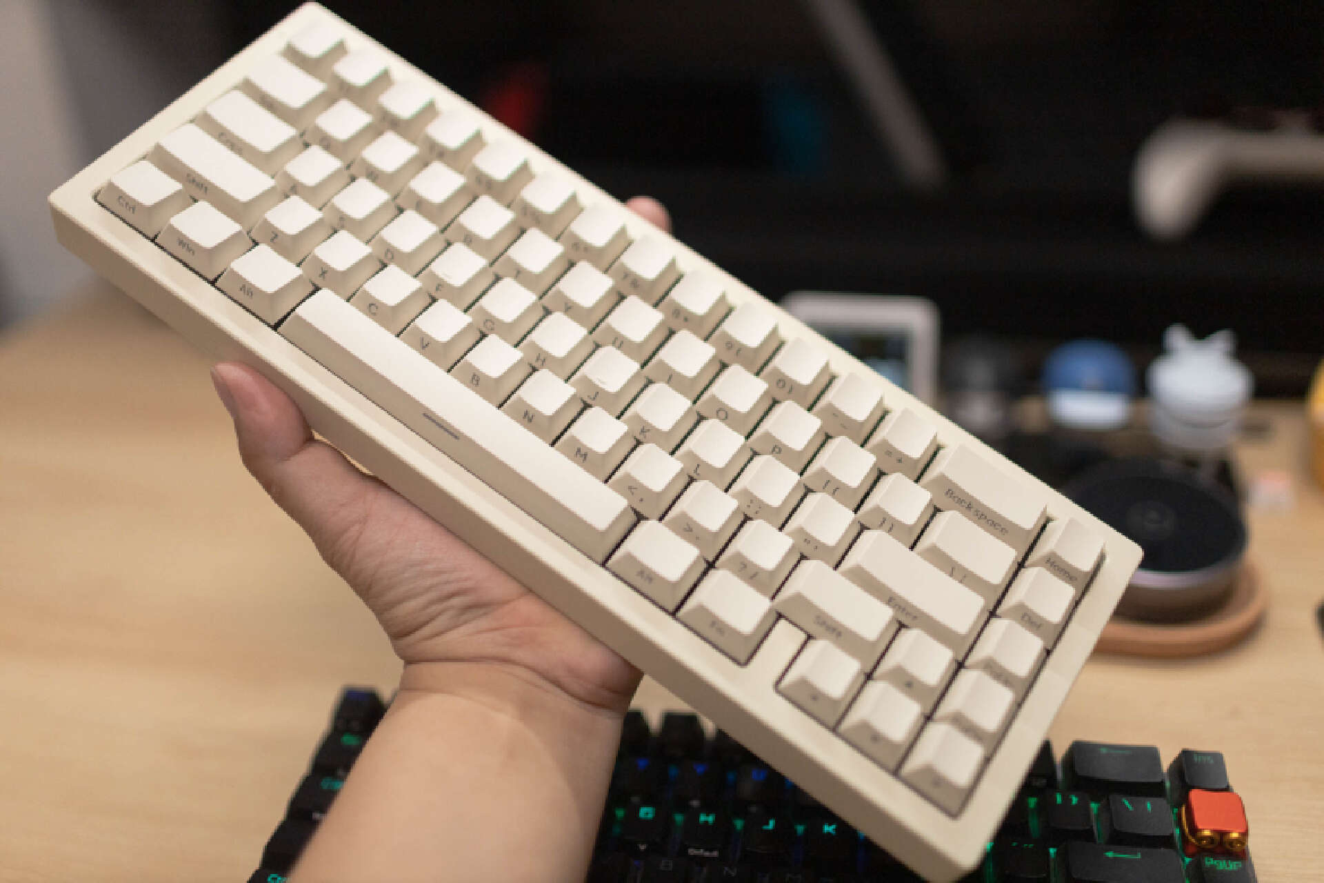 黑爵键盘哪个系列最好,键盘白月光