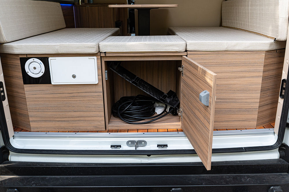 短小精干的b型房车,短小精悍的房车