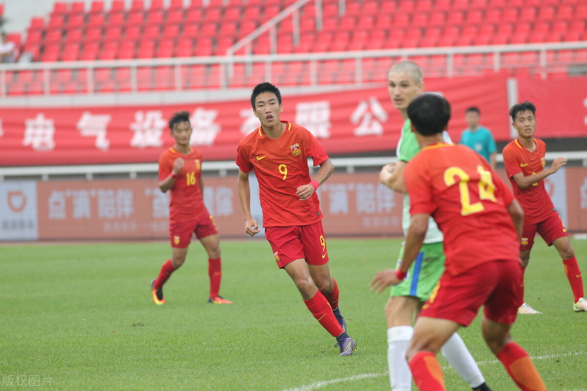 从青训到青年队,从青训到冠军辅助