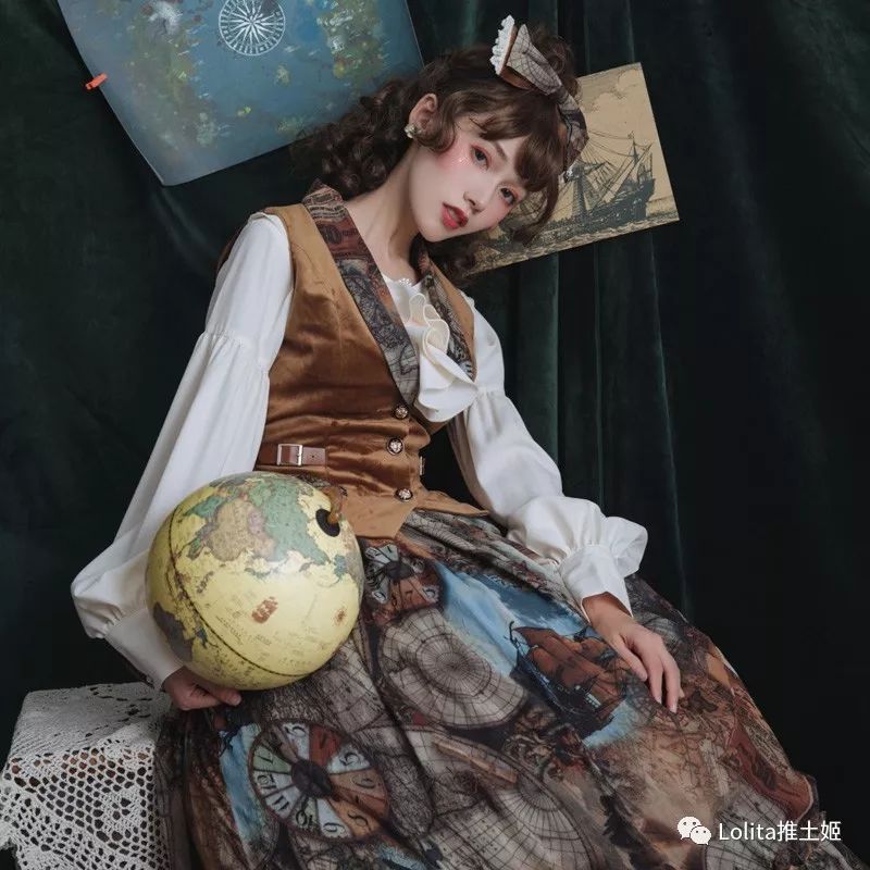 洛丽塔简介，小白狼的专属哦