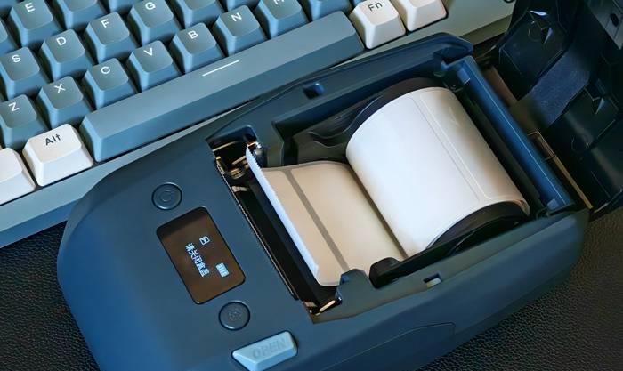 热转印智能标签机：轻松提升效率