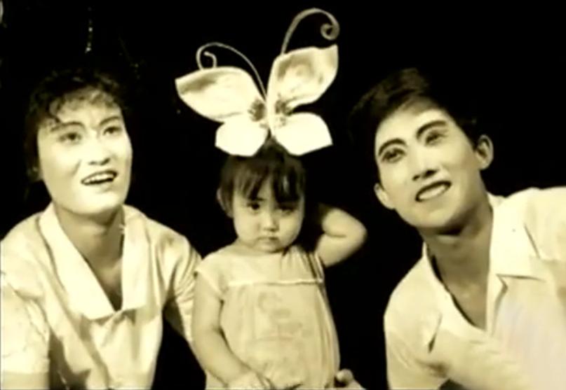 “大魔王”谭晶：当年高考她哭了3天，嫁给大9岁的院士幸福吗？