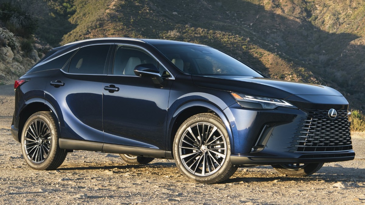 阿根廷豪车梅西,梅西拥有的豪车