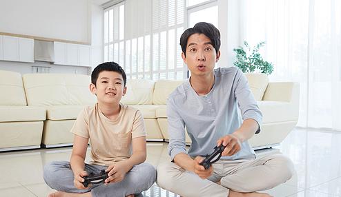 女生边读研边兼职赚17万,边学习边做兼职是什么感觉