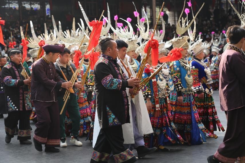 苗族旅游习俗,体验苗族的民俗景点有哪些呢