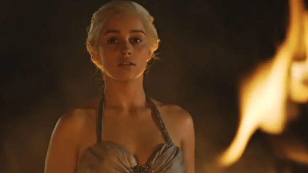 《龙之家族》E06：分娩就是战场