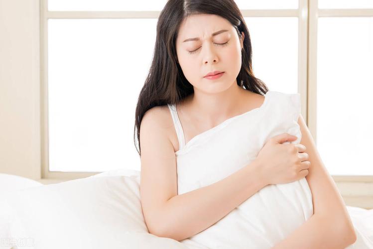 下身一侧肥大会不会自愈,下体肥大是什么原因怎么治疗