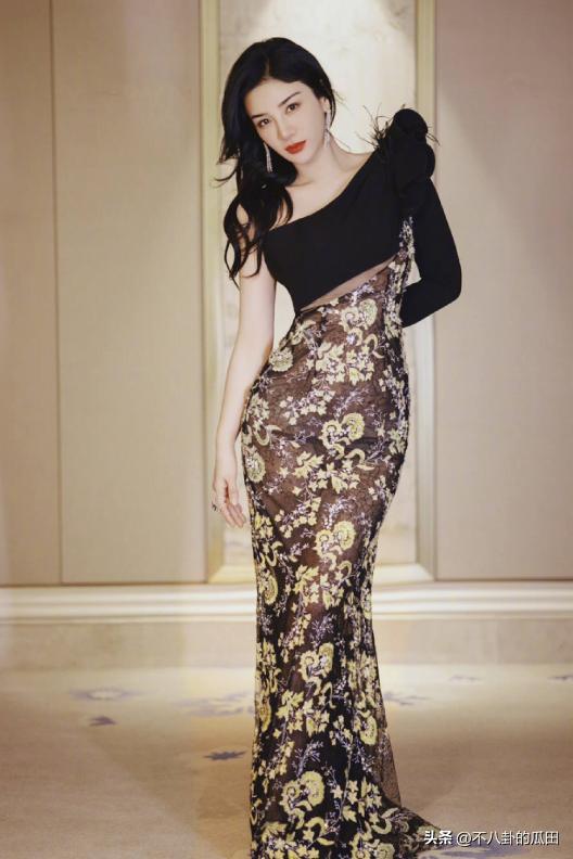 秦岚殷桃身材,殷桃秦岚身材