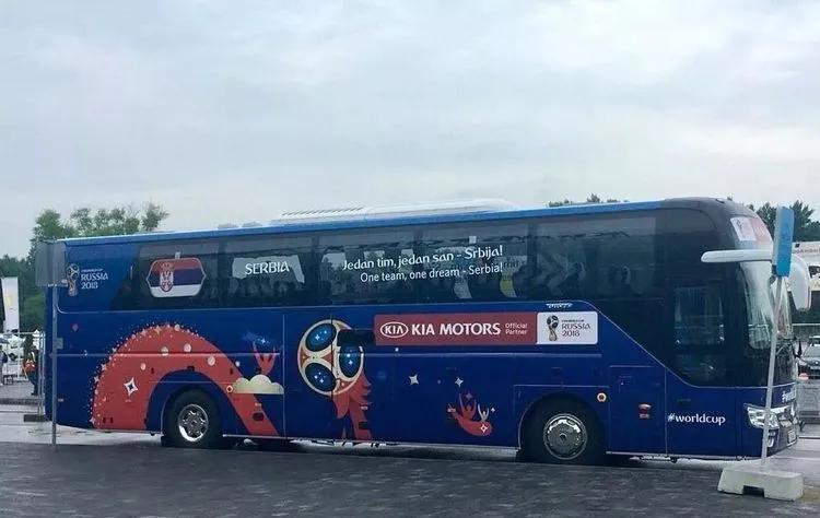 世界顶级球队的大巴车,nba球队的球队大巴