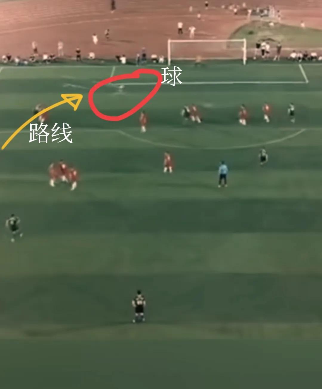 贵州村超引网友热议,贵州村超人民日报