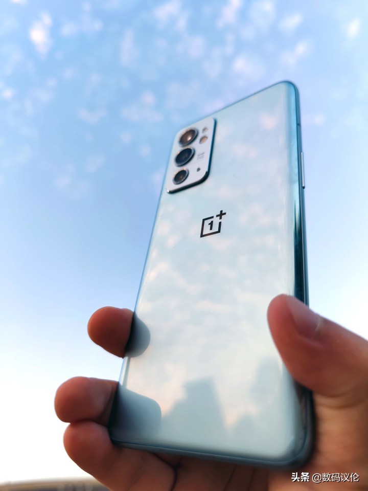 一加9rt现在到底该不该入手,一加9rt旗舰发布