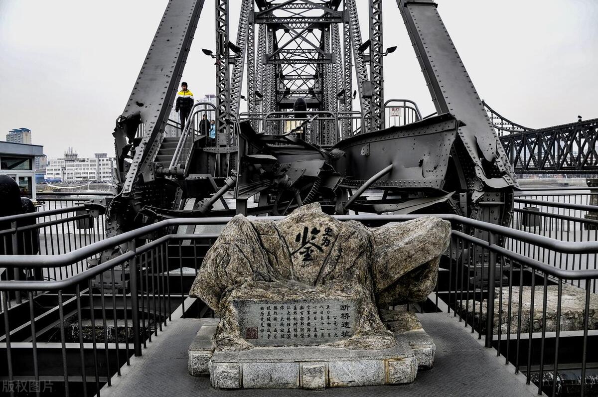 朝鲜老板在中国买东西,朝鲜买东西便宜