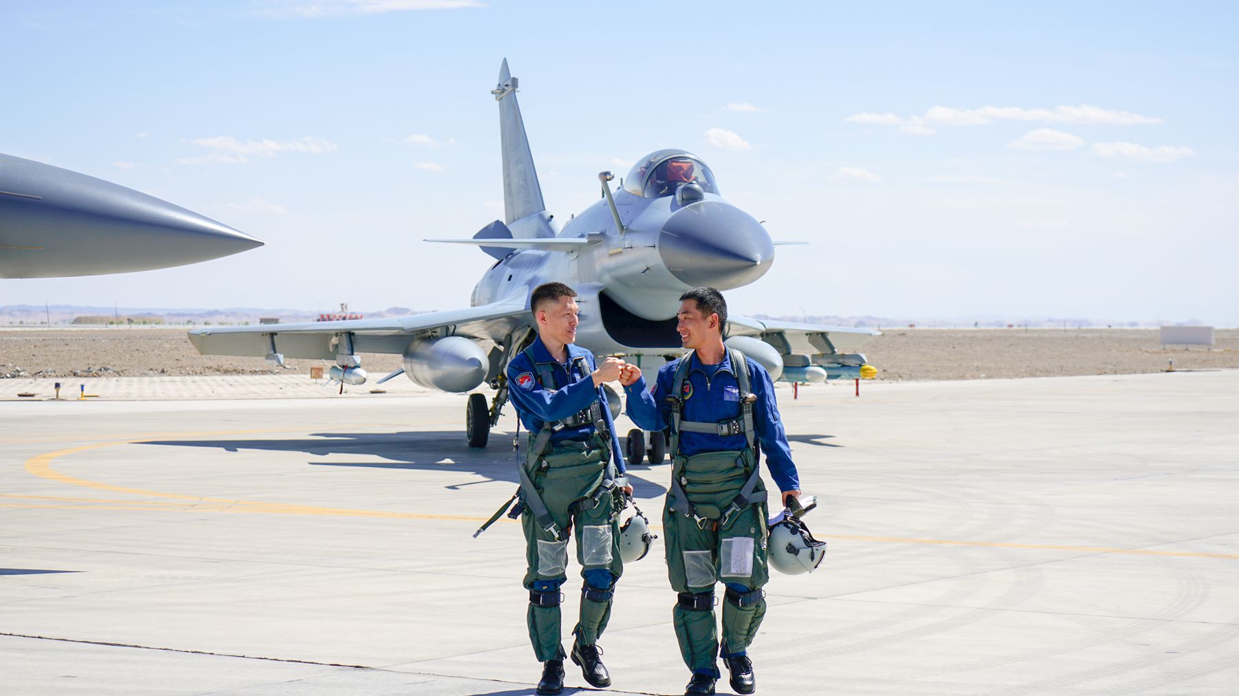 军旅人生杨波,军旅人生军事