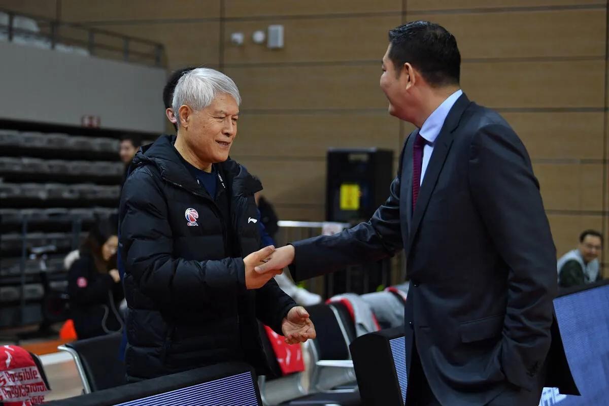 巩晓彬几次婚姻,与巩晓彬相恋九年