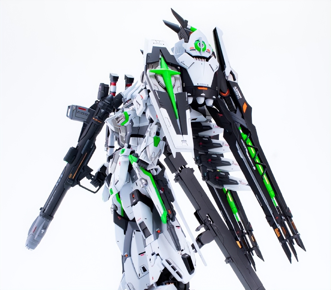 脉冲高达和强袭高达模型,脉冲高达各种形态模型