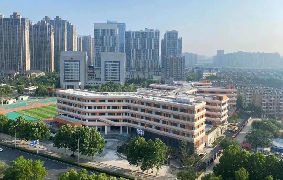 50中潜山路校区学区划定！天鹅湖部分区域开启“双学区”