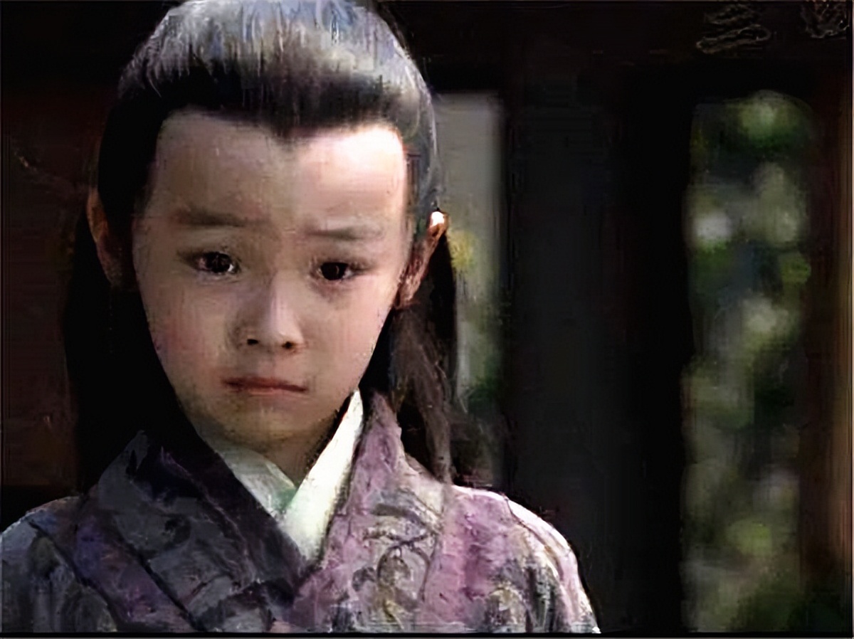 在晋朝，用布帛买东西，是整匹整匹用，还是裁剪着用？