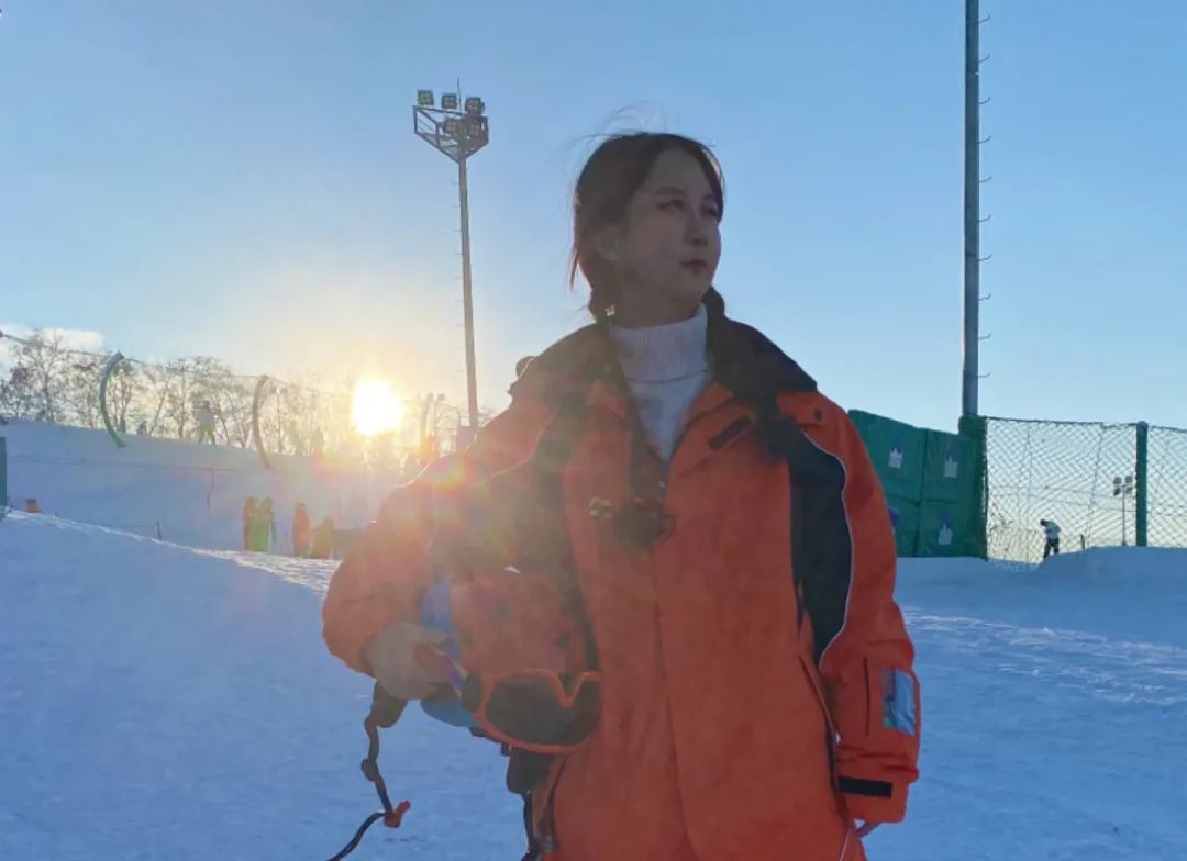 爱我所爱，为所当为！她是杨理东！