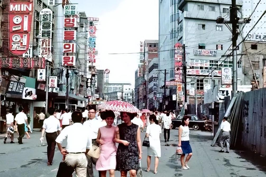 朝鲜女孩空难,女特工炸飞机事件