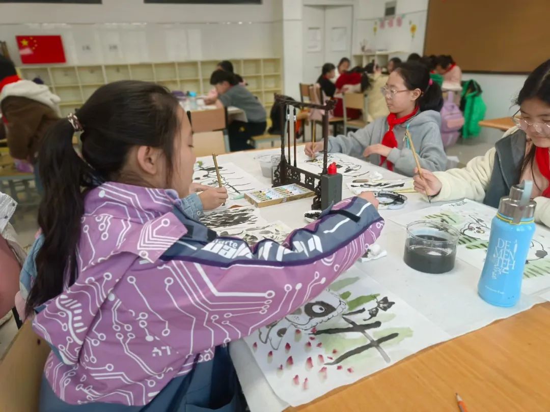 用艺术启迪智慧点亮生活,艺术点亮人生感悟