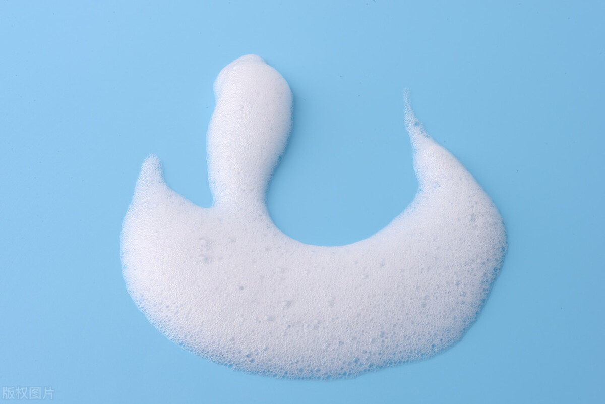 洗面奶欧珀莱哪款好用,洗面奶哪个牌子好用去黑头