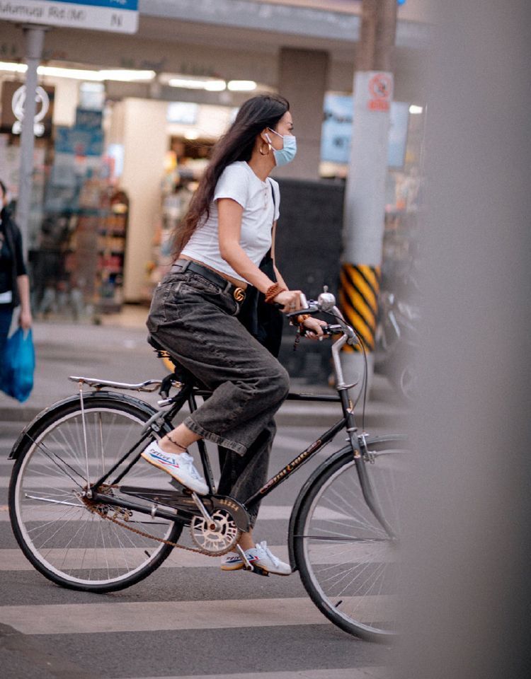 飞跃鞋怎样穿潮,上海飞跃鞋好穿么