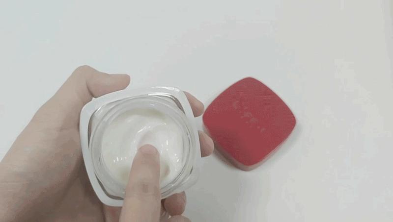 欧莱雅复颜抗皱水乳套装短视频,欧莱雅抗皱紧致水乳套装女