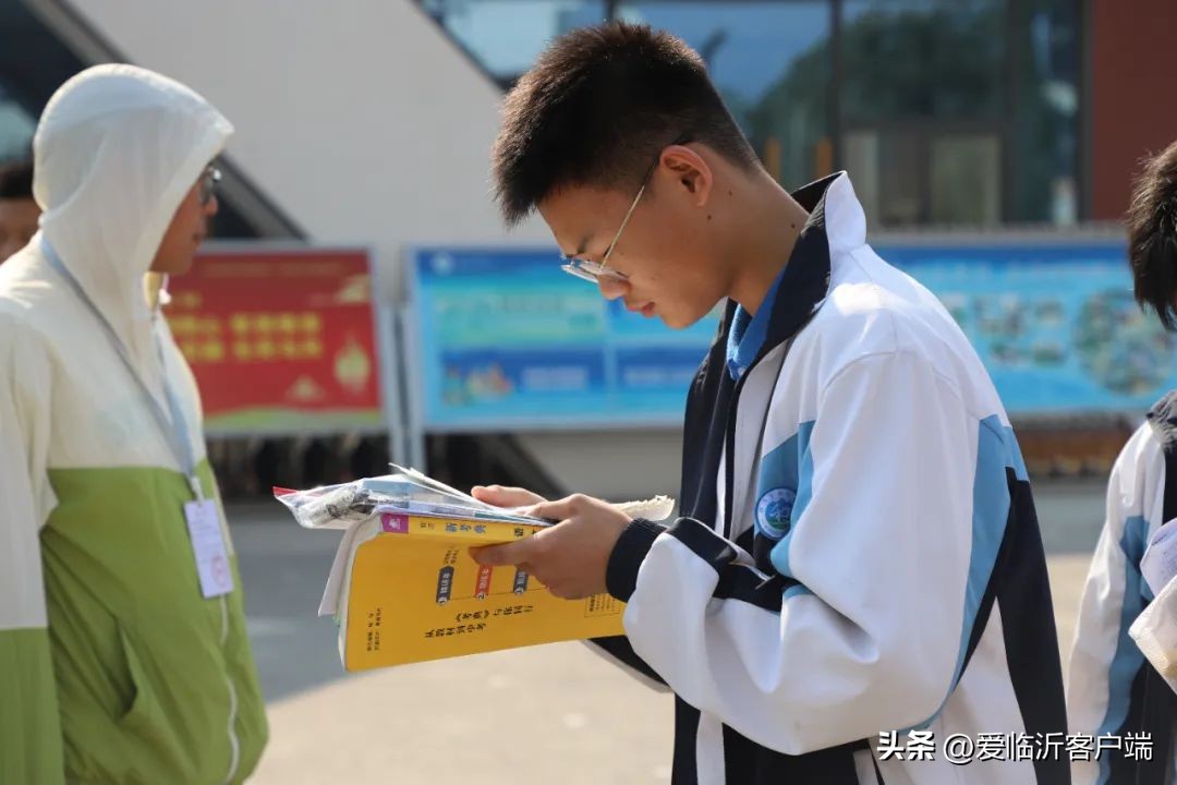 中考来了作文400字,中考来了作文1000字