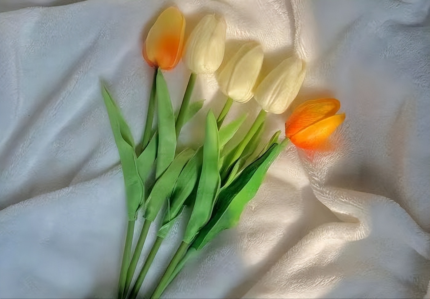 做梦梦到异性在一起,梦见和异性在一起是什么意思