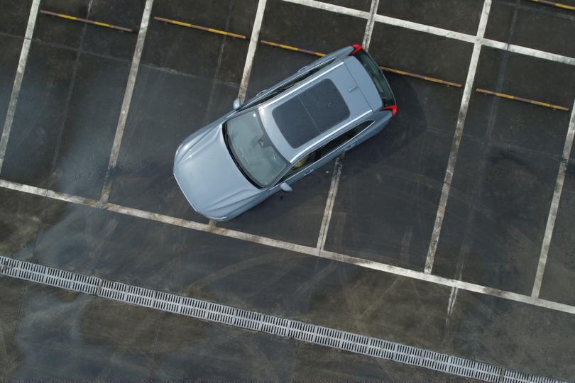 沃尔沃v60旅行车和xc60,新款沃尔沃xc60用车体验