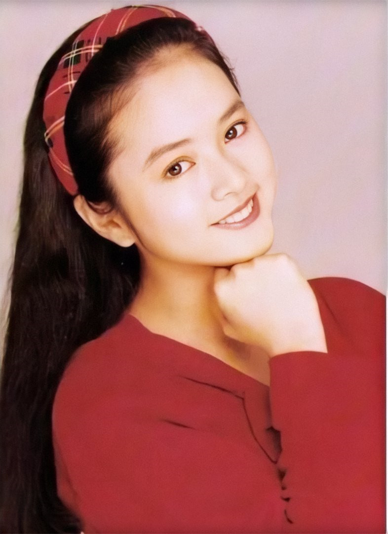 香江群音所有歌手名单,香江美人叶蕴仪